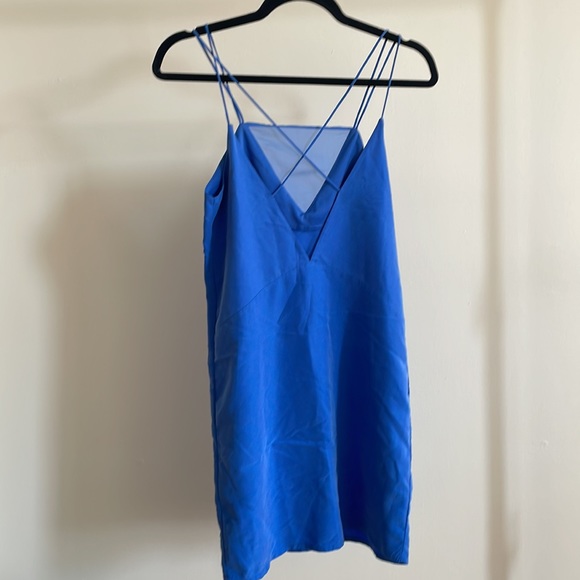 Blue mini dress - Picture 3 of 4